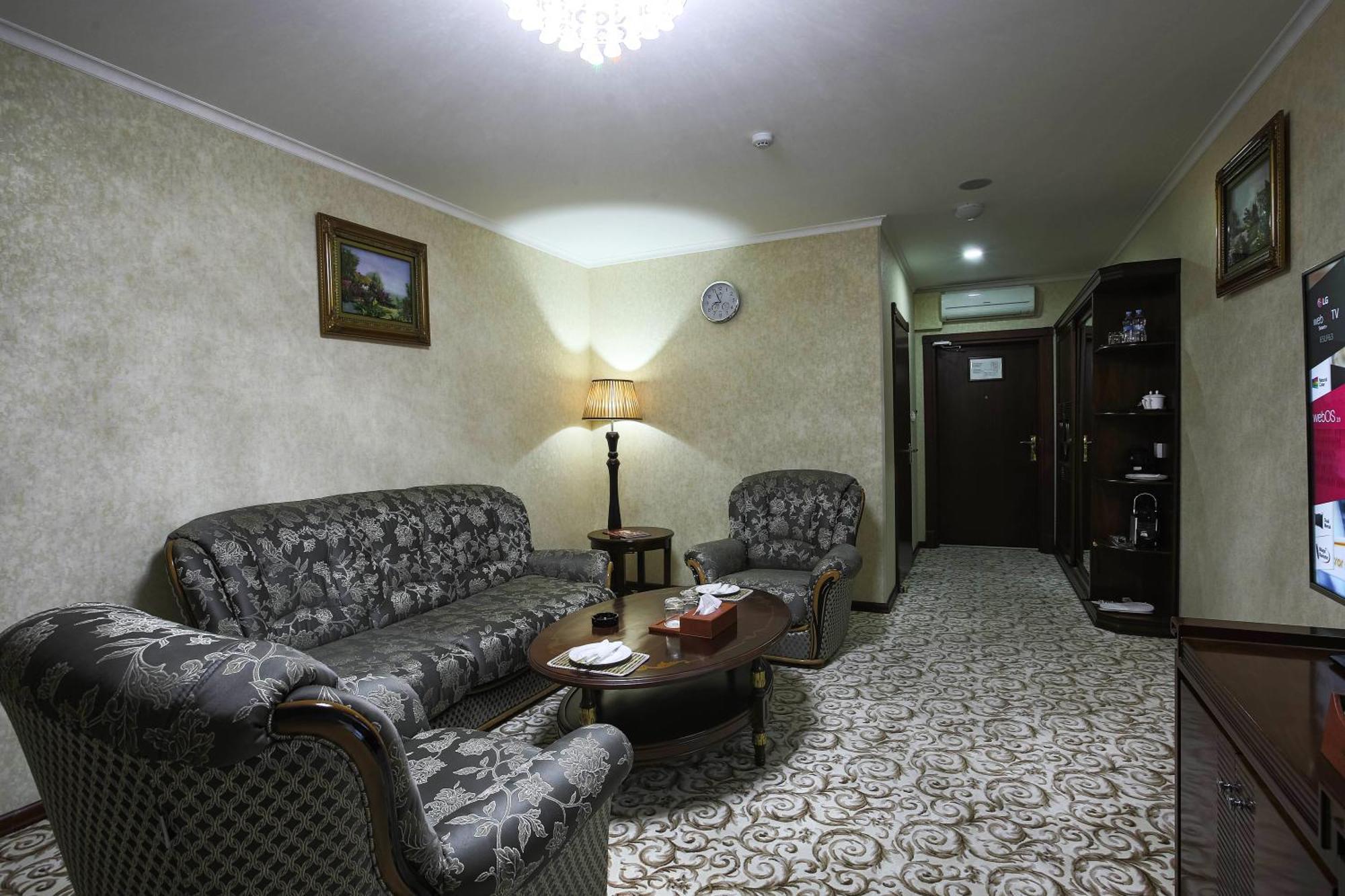 Zargaron Plaza Hotel Bucara Exterior foto
